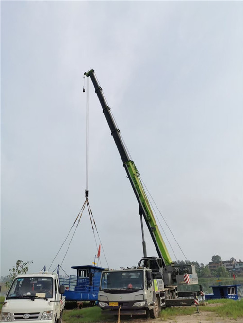 毕节市桥梁建设吊装案例